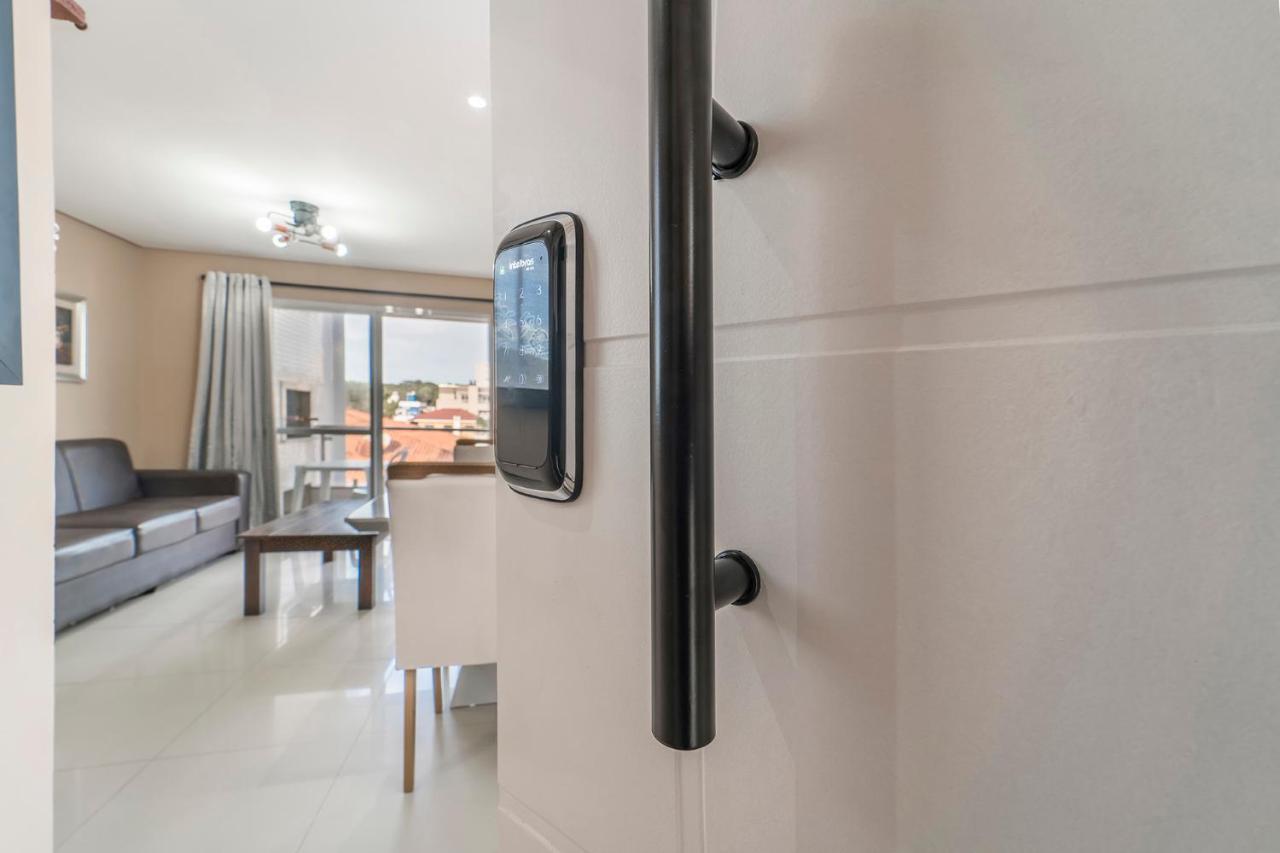 Residencial Edite No Centro De Bombinha Бомбиняс Екстериор снимка