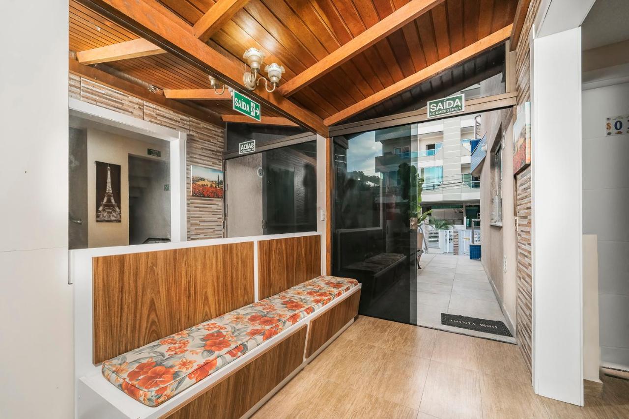 Residencial Edite No Centro De Bombinha Бомбиняс Екстериор снимка